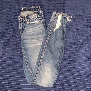 BUCKLE Day Trip blue Jeans💙